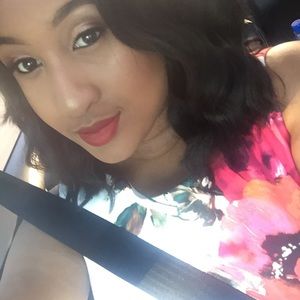 Meet your Posher, Nkechi